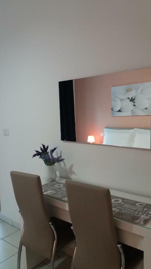 Depandance Macchiavelli 2 Hotel Cagliari Kültér fotó