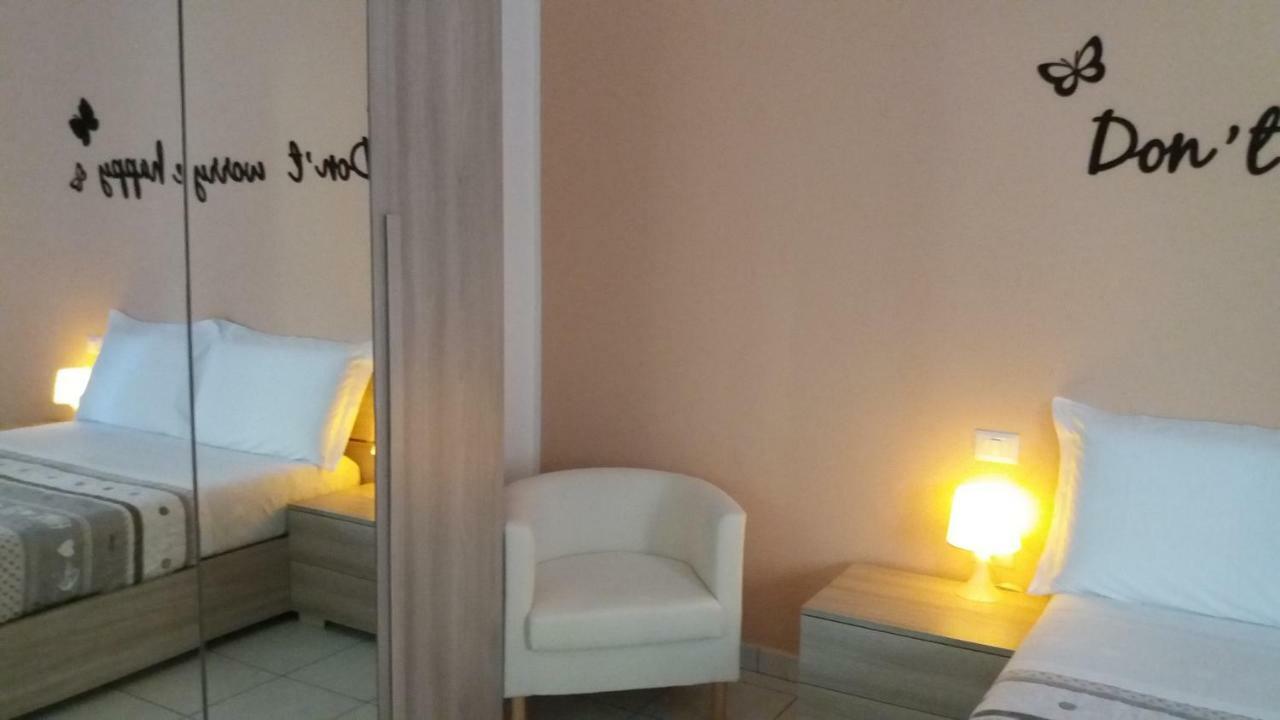 Depandance Macchiavelli 2 Hotel Cagliari Kültér fotó